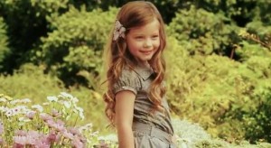 5-летняя племянница Жизель Бюндхен стала моделью и дизайнером