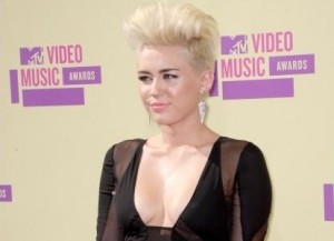 Худшие и лучшие наряды MTV Video Music Awards 2012