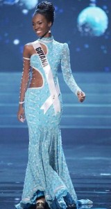 Участница конкурса «Мисс Вселенная-2012» упала на подиуме