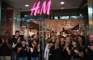 Сеть H&M открывает самый большой магазин в мире