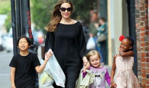 Дочь Анджелины Джоли зарабатывала 3000 долларов в неделю